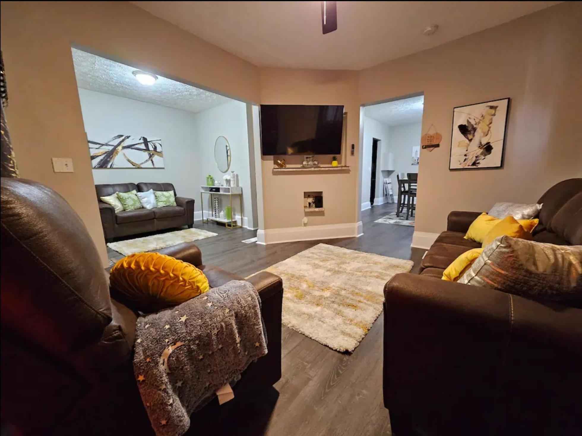 Elegant 4 Bedroom @Cleveland Clinic Area 외부 사진
